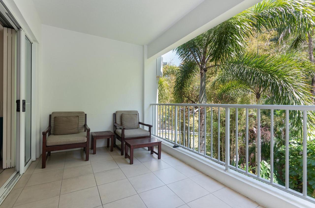 The Beach Club Premium Private Apartments Palm Cove Exterior photo