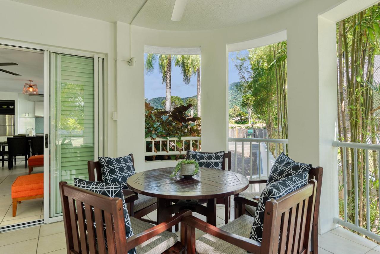 The Beach Club Premium Private Apartments Palm Cove Exterior photo