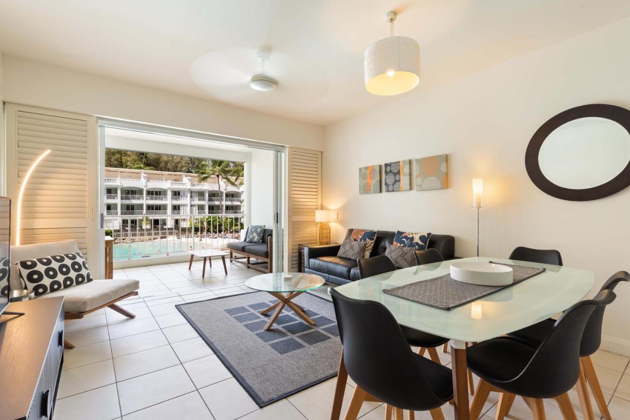 The Beach Club Premium Private Apartments Palm Cove Exterior photo