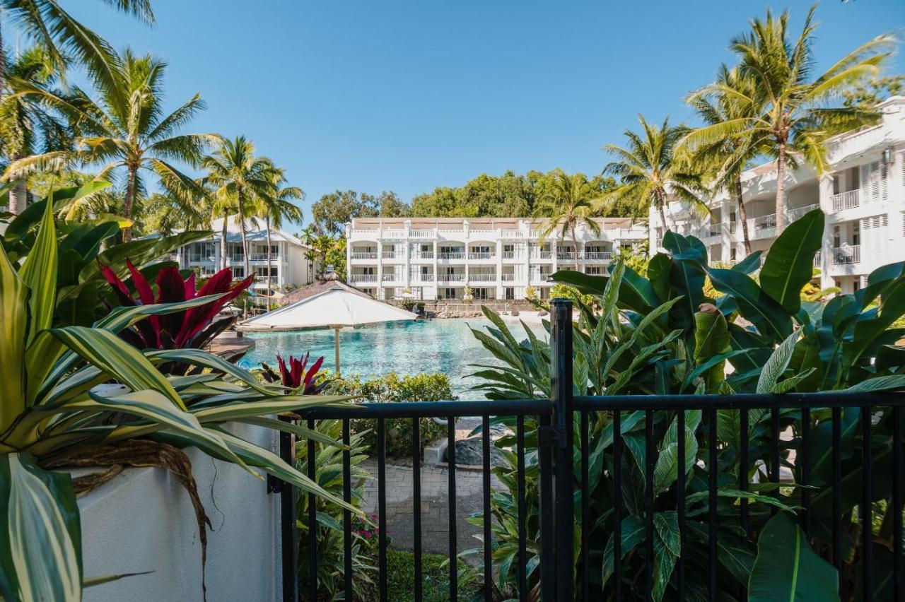 The Beach Club Premium Private Apartments Palm Cove Exterior photo