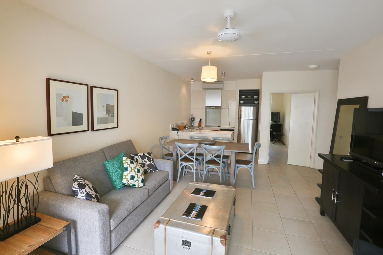 The Beach Club Premium Private Apartments Palm Cove Exterior photo