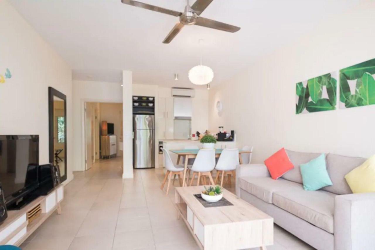 The Beach Club Premium Private Apartments Palm Cove Exterior photo
