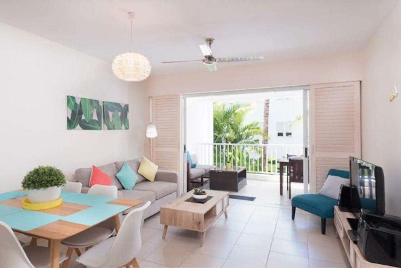 The Beach Club Premium Private Apartments Palm Cove Exterior photo